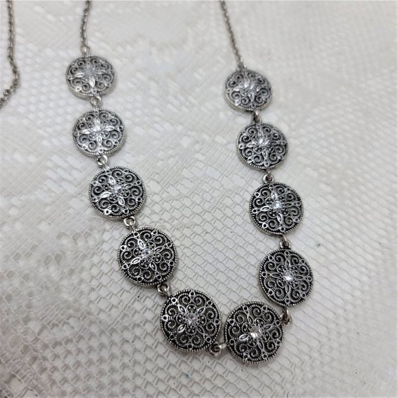 Vintage Premier Designs Necklace Delicate Filigree Rhinestone - Picture 7 of 9